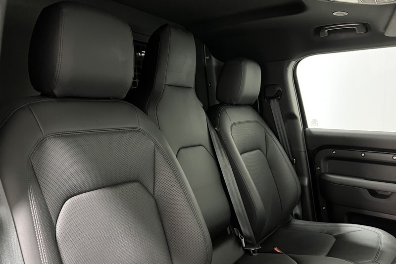 2025 (25) LAND ROVER COMMERCIAL DEFENDER 3.0 D250 Hard Top S Auto 4899680