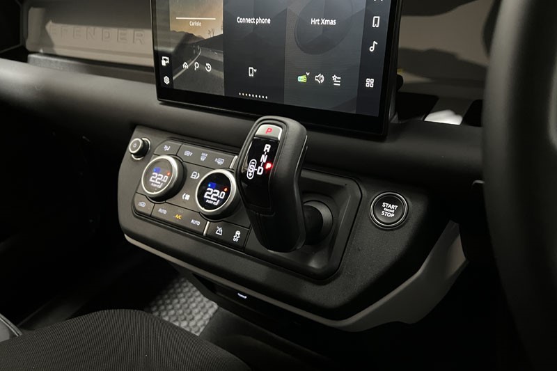 2025 (25) LAND ROVER COMMERCIAL DEFENDER 3.0 D250 Hard Top S Auto 4899689