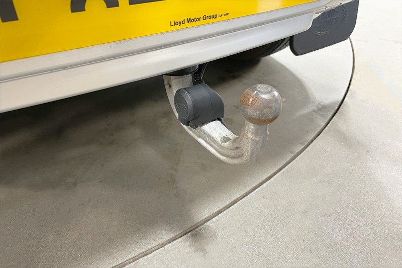 2025 (25) LAND ROVER COMMERCIAL DEFENDER 3.0 D250 Hard Top S Auto 4899705