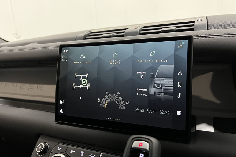 2025 (25) LAND ROVER COMMERCIAL DEFENDER 3.0 D250 Hard Top S Auto 4899695