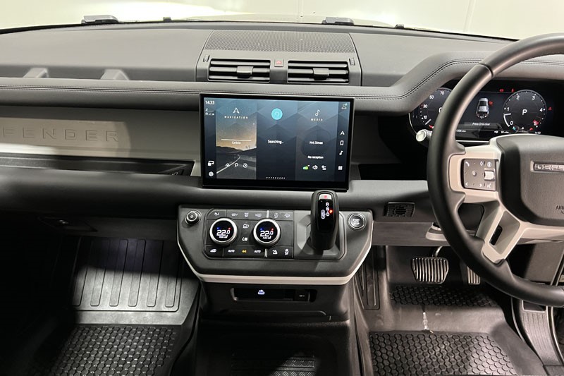 2025 (25) LAND ROVER COMMERCIAL DEFENDER 3.0 D250 Hard Top S Auto 4899679