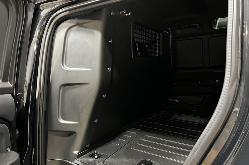 2025 (25) LAND ROVER COMMERCIAL DEFENDER 3.0 D250 Hard Top S Auto 4899675