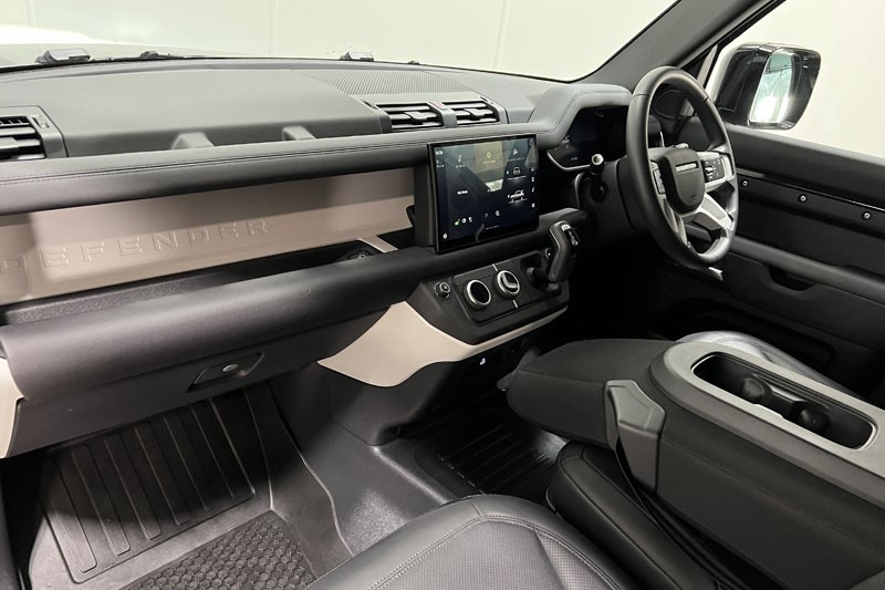 2025 (25) LAND ROVER COMMERCIAL DEFENDER 3.0 D250 Hard Top S Auto 4899700