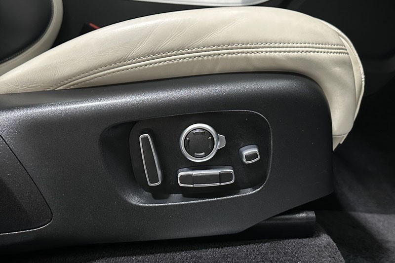 2022 (22) LAND ROVER RANGE ROVER SPORT 3.0 D300 Autobiography Dynamic 5dr Auto 4998271