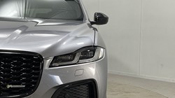 2022 (22) JAGUAR F-PACE 2.0 D200 R-Dynamic Black 5dr Auto AWD 4914078