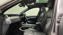 2022 (22) JAGUAR F-PACE 2.0 D200 R-Dynamic Black 5dr Auto AWD 4914036