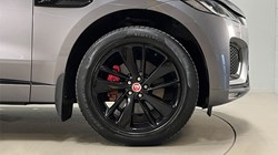 2022 (22) JAGUAR F-PACE 2.0 D200 R-Dynamic Black 5dr Auto AWD 4914041