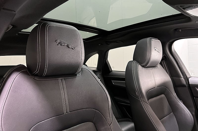 2022 (22) JAGUAR F-PACE 2.0 D200 R-Dynamic Black 5dr Auto AWD 4914050