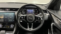 2022 (22) JAGUAR F-PACE 2.0 D200 R-Dynamic Black 5dr Auto AWD 4914044