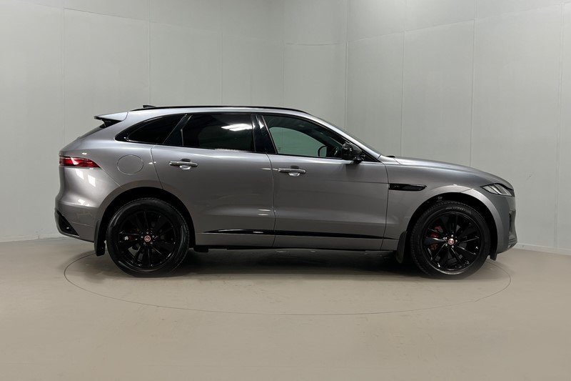 2022 (22) JAGUAR F-PACE 2.0 D200 R-Dynamic Black 5dr Auto AWD 4914038