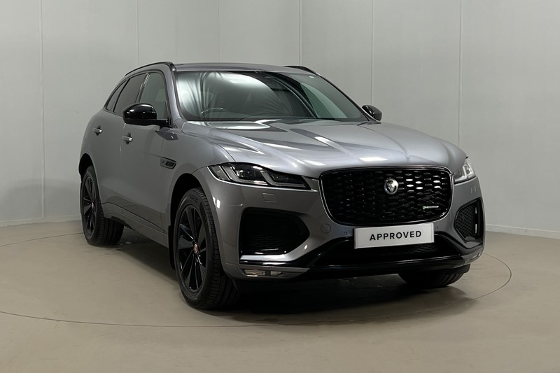 2022 (22) JAGUAR F-PACE 2.0 D200 R-Dynamic Black 5dr Auto AWD