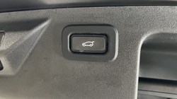 2021 (21) LAND ROVER DISCOVERY SPORT 2.0 P250 R-Dynamic HSE 5dr Auto 4918502