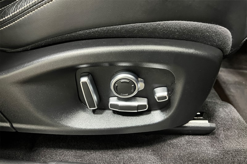 2020 (70) JAGUAR E-PACE 2.0d [180] R-Dynamic HSE 5dr Auto 4927655