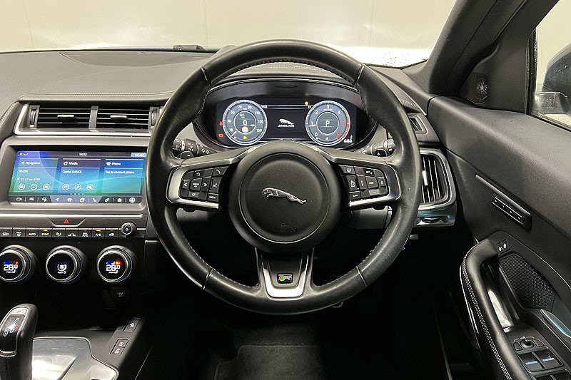 2020 (70) JAGUAR E-PACE 2.0d [180] R-Dynamic HSE 5dr Auto 4927649