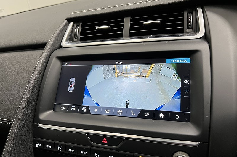 2020 (70) JAGUAR E-PACE 2.0d [180] R-Dynamic HSE 5dr Auto 4927665