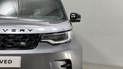 2025 (74) LAND ROVER DISCOVERY 3.0 D350 Dynamic SE 5dr Auto 4923855