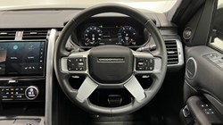 2025 (74) LAND ROVER DISCOVERY 3.0 D350 Dynamic SE 5dr Auto 4923815
