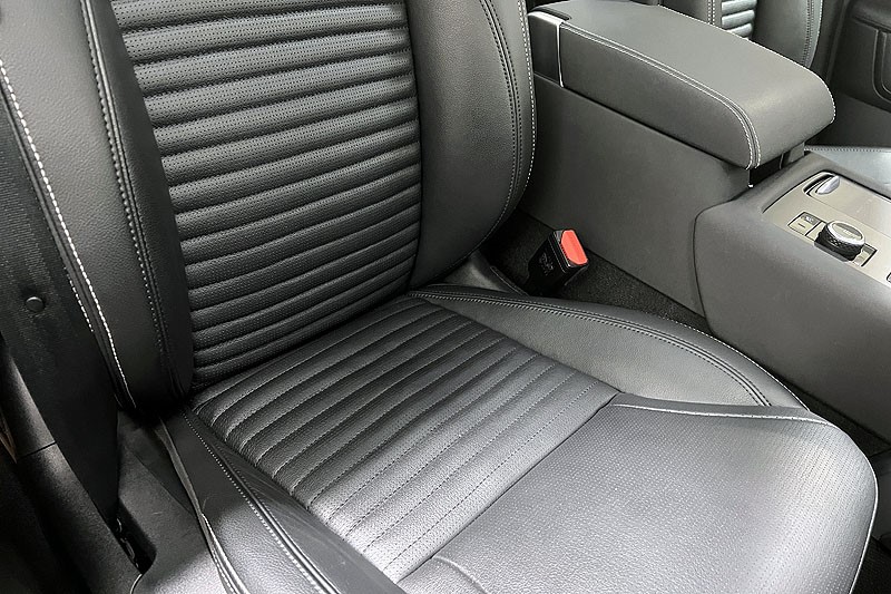 2025 (74) LAND ROVER DISCOVERY 3.0 D350 Dynamic SE 5dr Auto 4923822