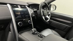 2025 (74) LAND ROVER DISCOVERY 3.0 D350 Dynamic SE 5dr Auto 4923840