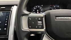 2025 (74) LAND ROVER DISCOVERY 3.0 D350 Dynamic SE 5dr Auto 4923825