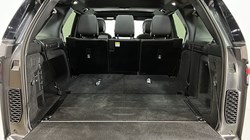 2025 (74) LAND ROVER DISCOVERY 3.0 D350 Dynamic SE 5dr Auto 4923843