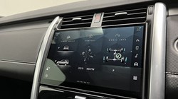 2025 (74) LAND ROVER DISCOVERY 3.0 D350 Dynamic SE 5dr Auto 4923834