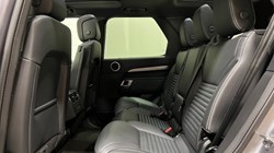 2025 (74) LAND ROVER DISCOVERY 3.0 D350 Dynamic SE 5dr Auto 4923808
