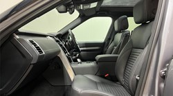 2025 (74) LAND ROVER DISCOVERY 3.0 D350 Dynamic SE 5dr Auto 4923807