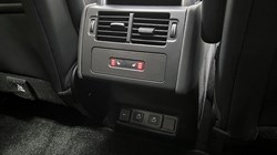 2025 (74) LAND ROVER DISCOVERY 3.0 D350 Dynamic SE 5dr Auto 4923816