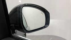 2025 (74) LAND ROVER DISCOVERY 3.0 D350 Dynamic SE 5dr Auto 4923820