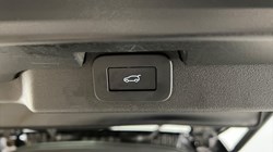 2025 (74) LAND ROVER DISCOVERY 3.0 D350 Dynamic SE 5dr Auto 4923847