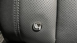 2023 (23) LAND ROVER DEFENDER 2.0 P400e X-Dynamic SE 110 5dr Auto 4931991