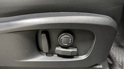 2023 (23) LAND ROVER DEFENDER 2.0 P400e X-Dynamic SE 110 5dr Auto 4931970