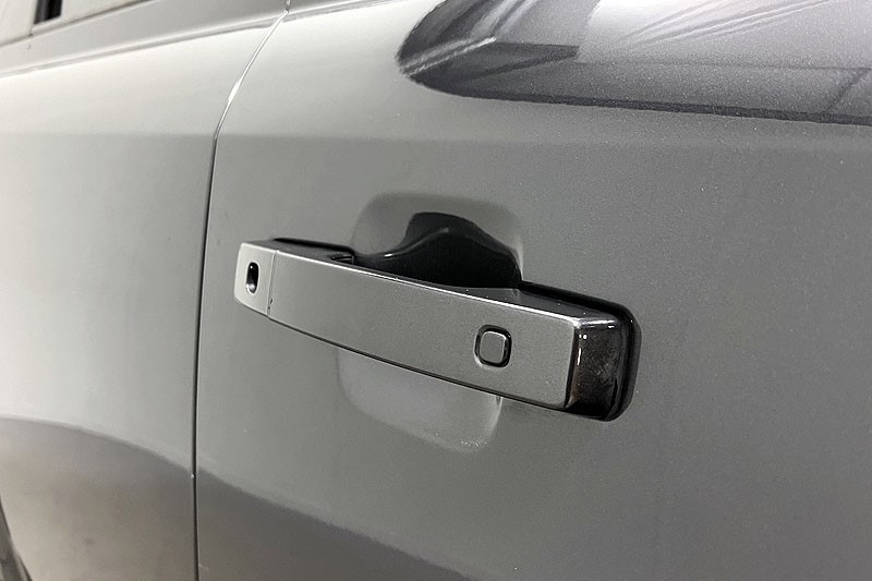 2023 (23) LAND ROVER DEFENDER 2.0 P400e X-Dynamic SE 110 5dr Auto 4931998