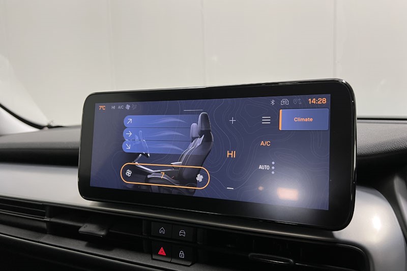 2025 (25) JEEP AVENGER 1.2 e-Hybrid Altitude 5dr DCT 4926444