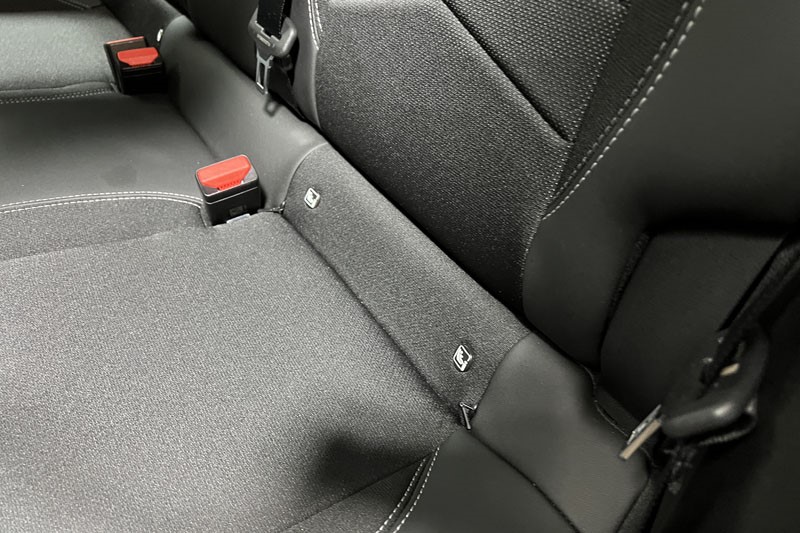 2025 (25) JEEP AVENGER 1.2 e-Hybrid Altitude 5dr DCT 4926450