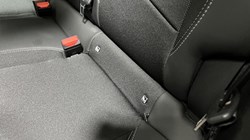 2025 (25) JEEP AVENGER 1.2 e-Hybrid Altitude 5dr DCT 4926450