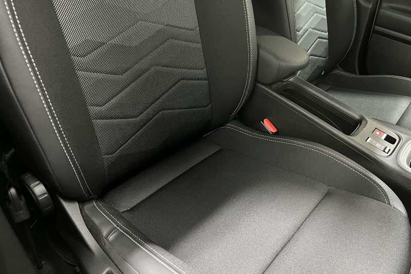 2025 (25) JEEP AVENGER 1.2 e-Hybrid Altitude 5dr DCT 4926432