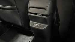 2025 (25) JEEP AVENGER 1.2 e-Hybrid Altitude 5dr DCT 4926429