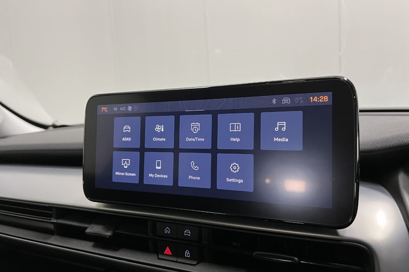 2025 (25) JEEP AVENGER 1.2 e-Hybrid Altitude 5dr DCT 4926443