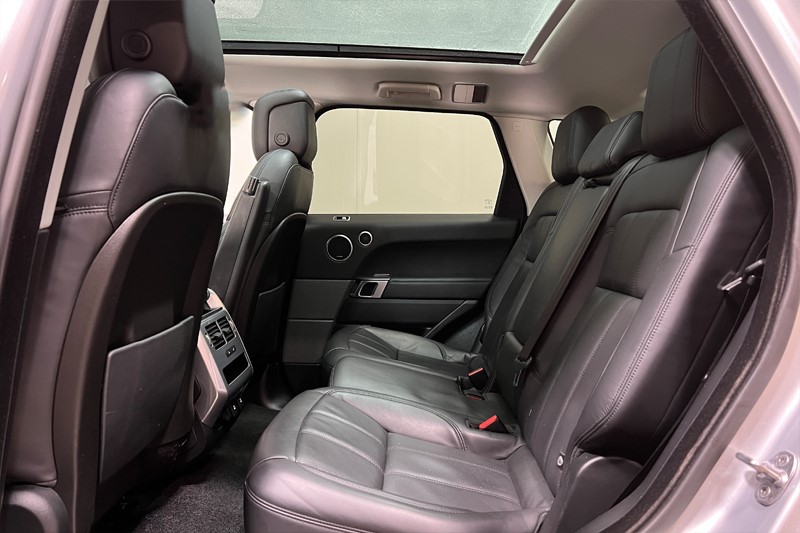 2020 (70) LAND ROVER RANGE ROVER SPORT 3.0 SDV6 HSE Dynamic 5dr Auto 4933278