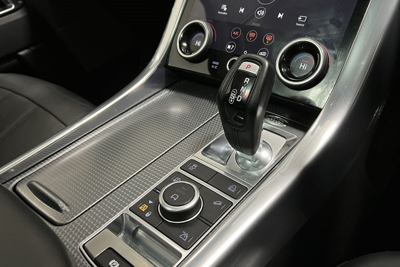 2020 (70) LAND ROVER RANGE ROVER SPORT 3.0 SDV6 HSE Dynamic 5dr Auto 4933297