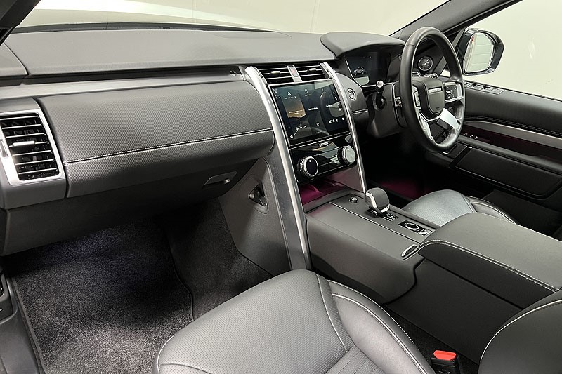 2024 (24) LAND ROVER DISCOVERY 3.0 D300 Dynamic HSE 5dr Auto 4917419