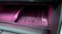 2024 (24) LAND ROVER DISCOVERY 3.0 D300 Dynamic HSE 5dr Auto 4917410