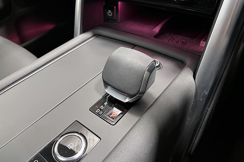 2024 (24) LAND ROVER DISCOVERY 3.0 D300 Dynamic HSE 5dr Auto 4917409