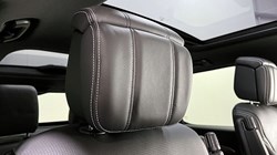 2024 (24) LAND ROVER DISCOVERY 3.0 D300 Dynamic HSE 5dr Auto 4917404