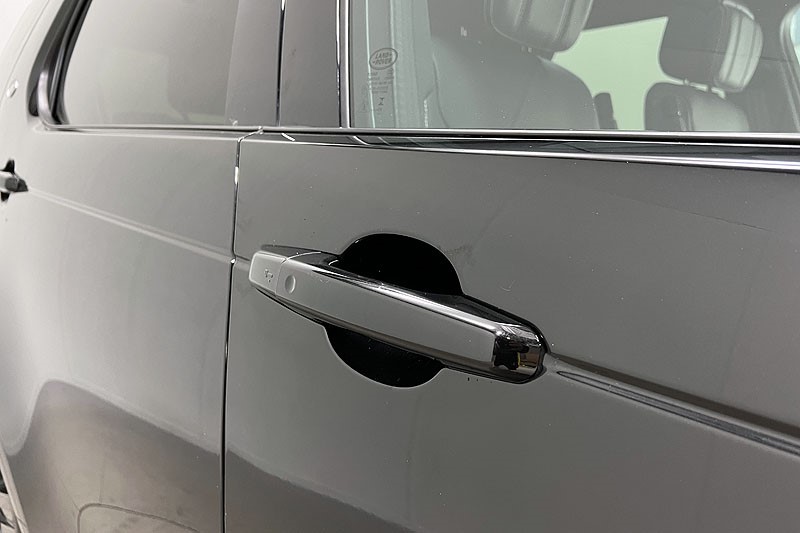 2024 (24) LAND ROVER DISCOVERY 3.0 D300 Dynamic HSE 5dr Auto 4917432