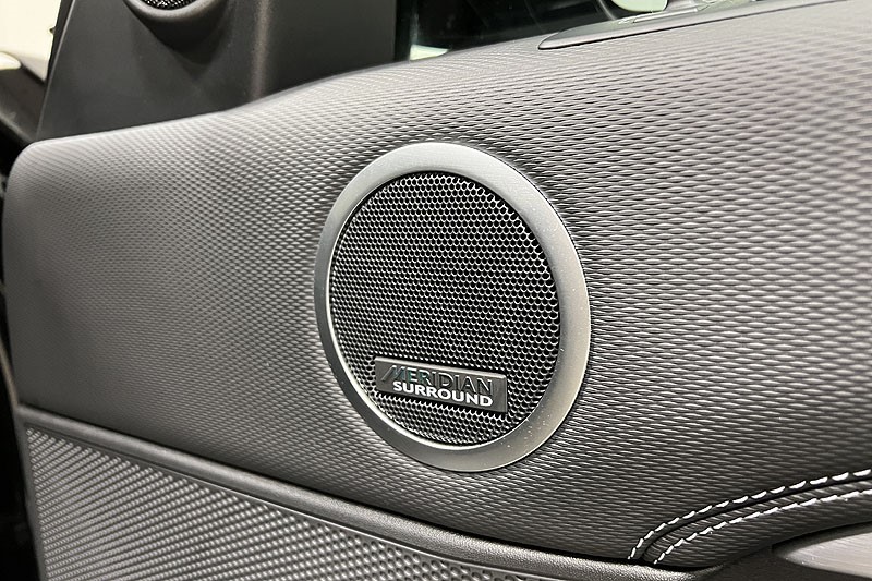 2024 (24) LAND ROVER DISCOVERY 3.0 D300 Dynamic HSE 5dr Auto 4917399