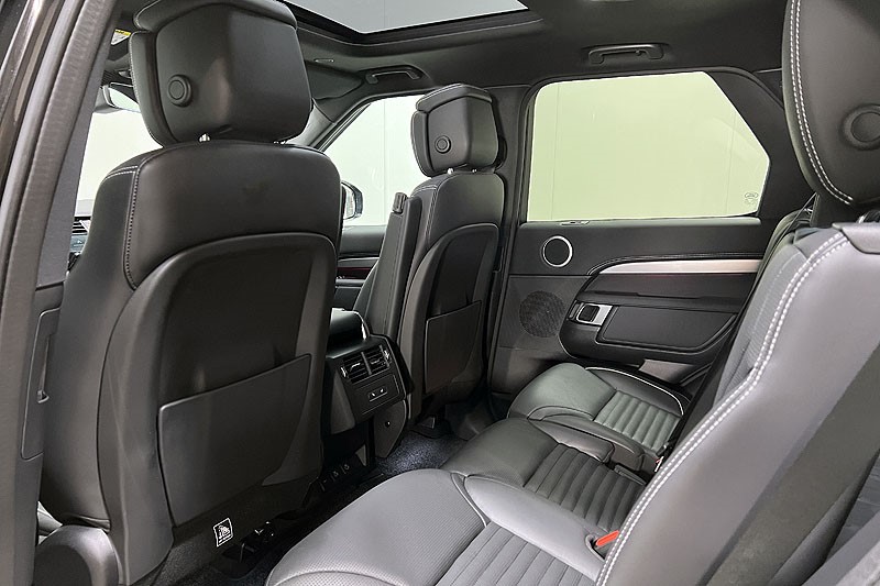 2024 (24) LAND ROVER DISCOVERY 3.0 D300 Dynamic HSE 5dr Auto 4917421