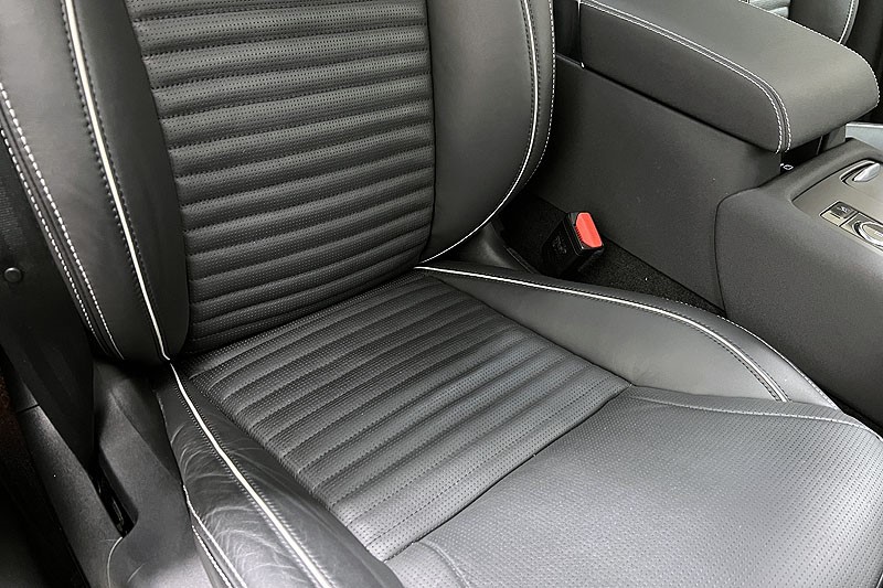 2024 (24) LAND ROVER DISCOVERY 3.0 D300 Dynamic HSE 5dr Auto 4917402